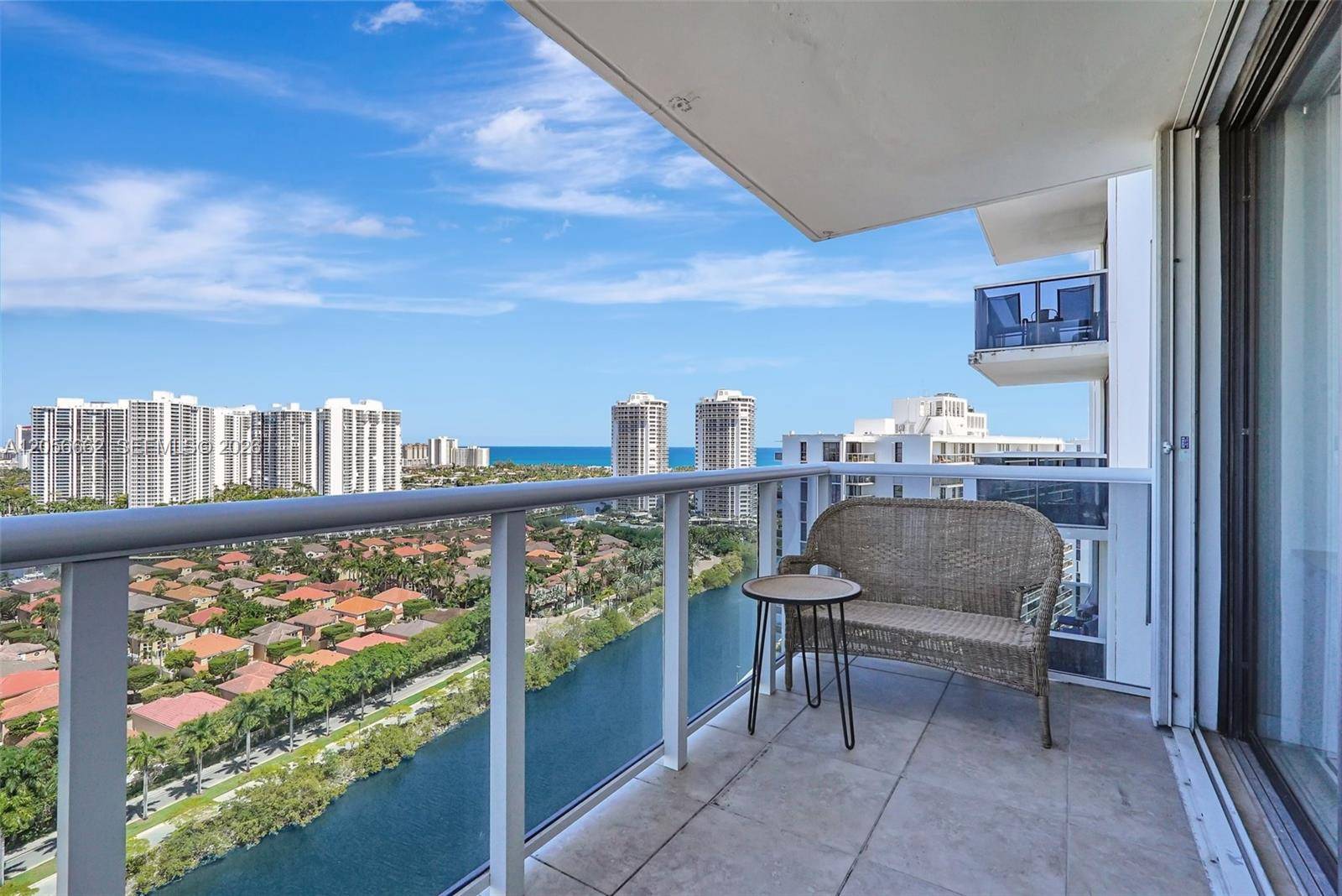 3675 N Country Club DrAventura - AVENTURA ELDORADO CONDO condo unit 2310 - picture
