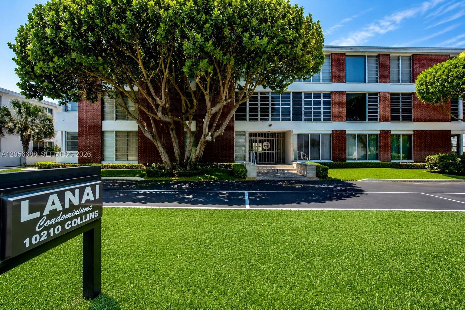 10210 Collins AveBal Harbour - 10210 LANAI CONDO condo unit 303 - picture