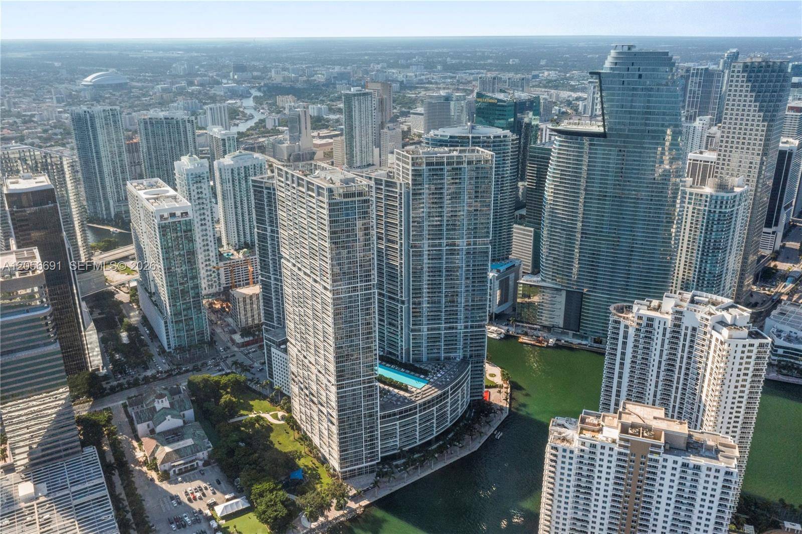 495 Brickell AveMiami - ICON BRICKELL NO TWO condo unit 3702 - picture