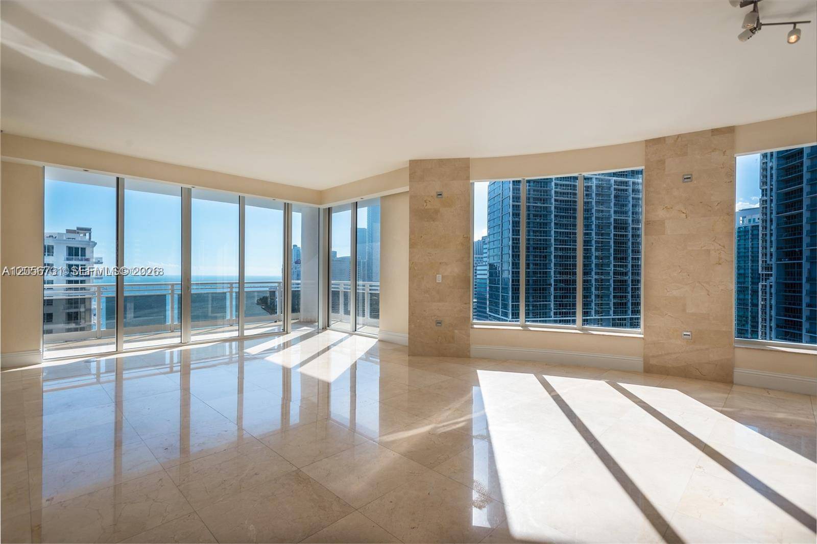 901 Brickell Key BlvdMiami - CARBONELL CONDO condo unit 3004 - picture