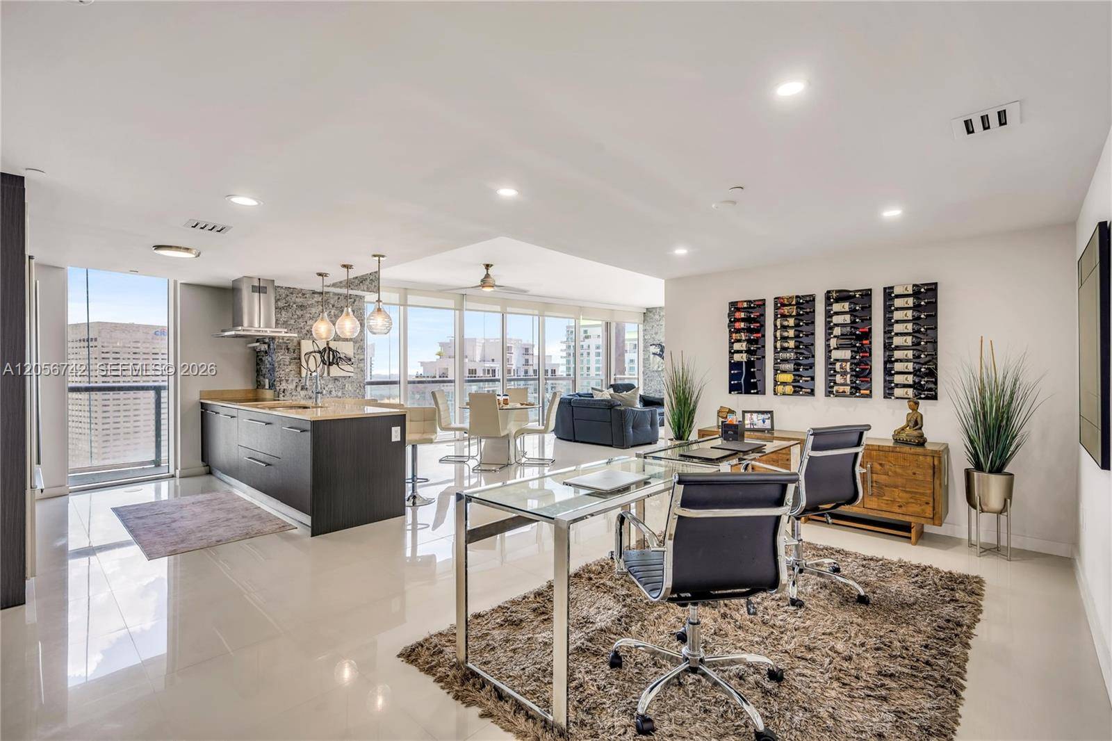 495 Brickell AveMiami - ICON BRICKELL NO TWO condo unit 3702 - picture