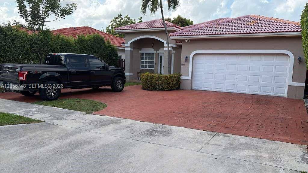 14461 SW 180th TerMiami - picture