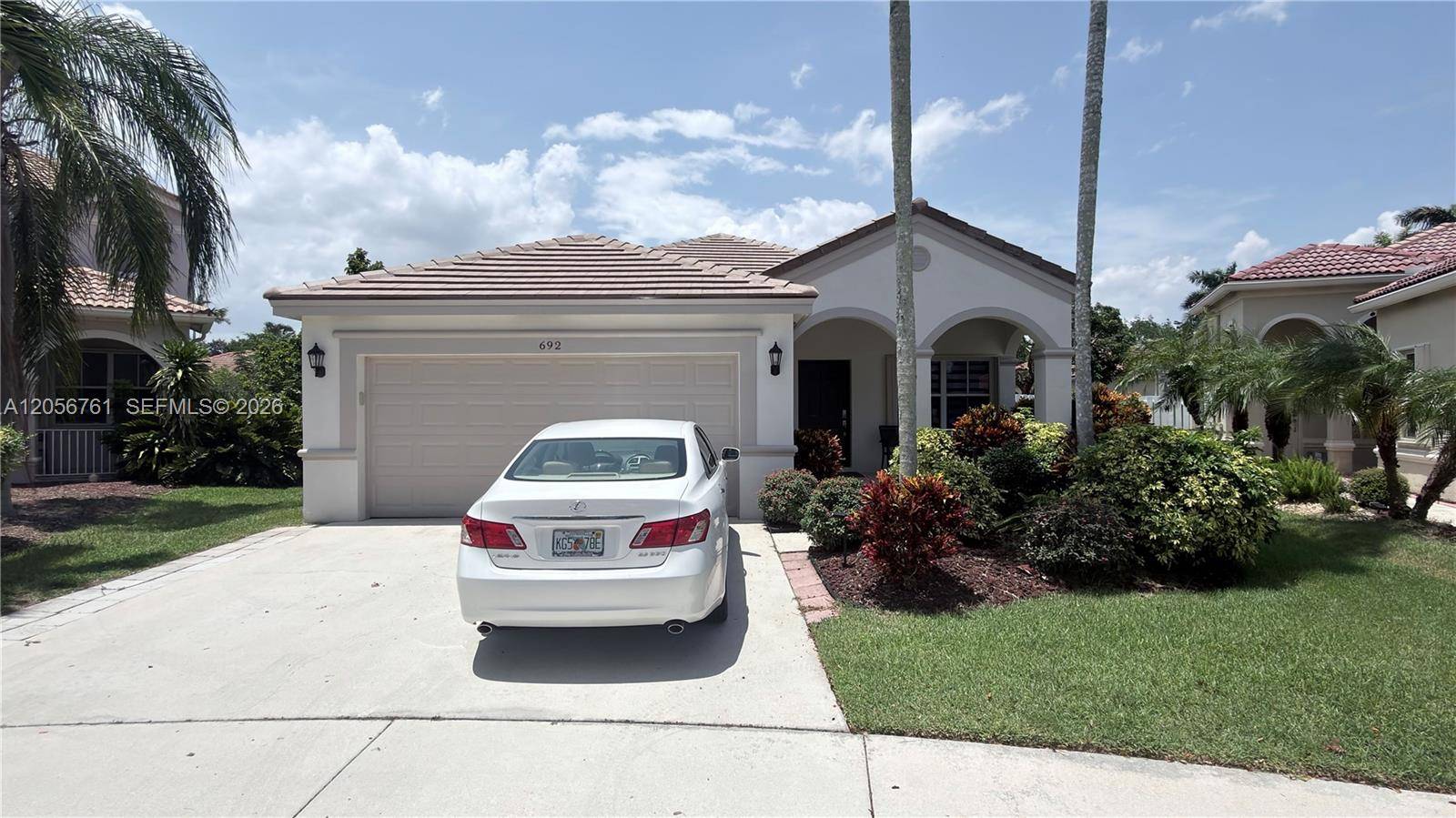 692 Maplewood CtWeston - picture