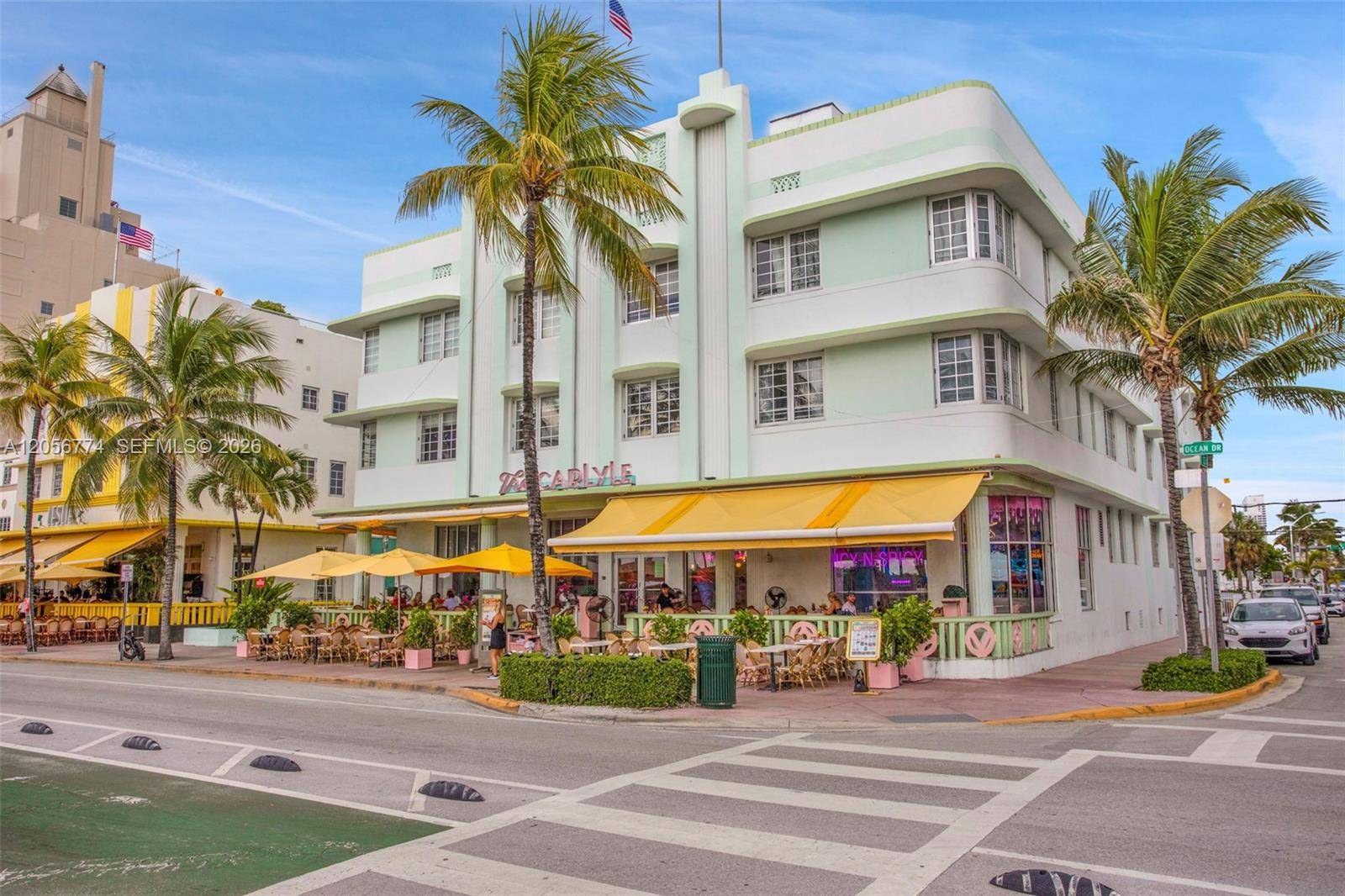 1250 Ocean DrMiami Beach - THE CARLYLE DECO HOTEL CO condo unit 2N - picture