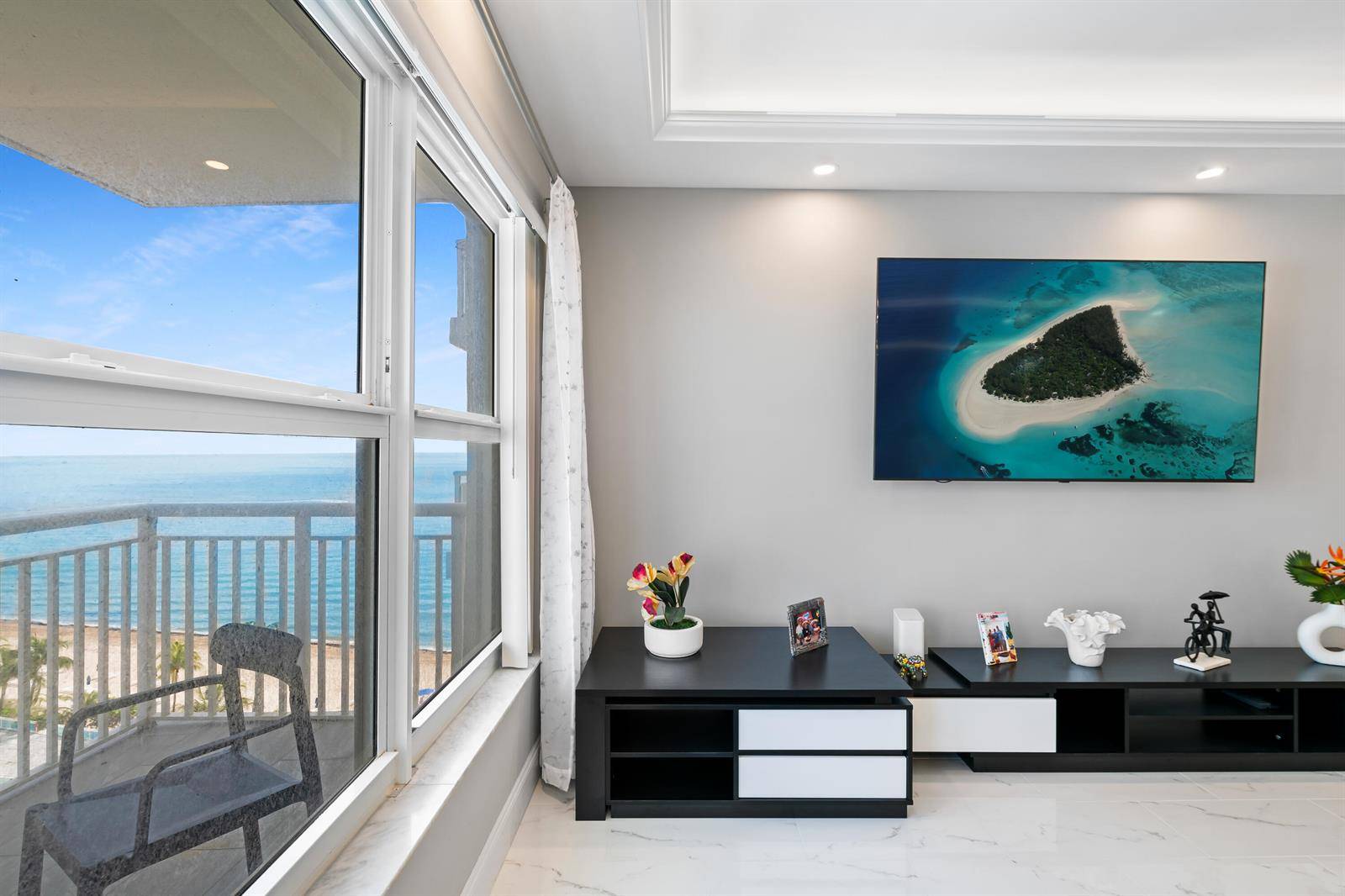 3850 GALT OCEANFort Lauderdale - REGENCY TOWER CONDO condo unit 1109 - picture