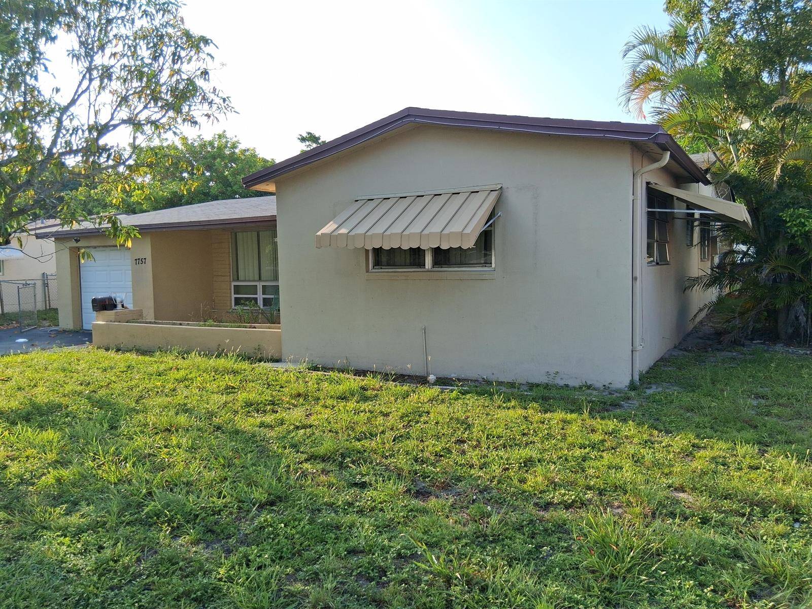 7757 SE EMBASSYMiramar - picture