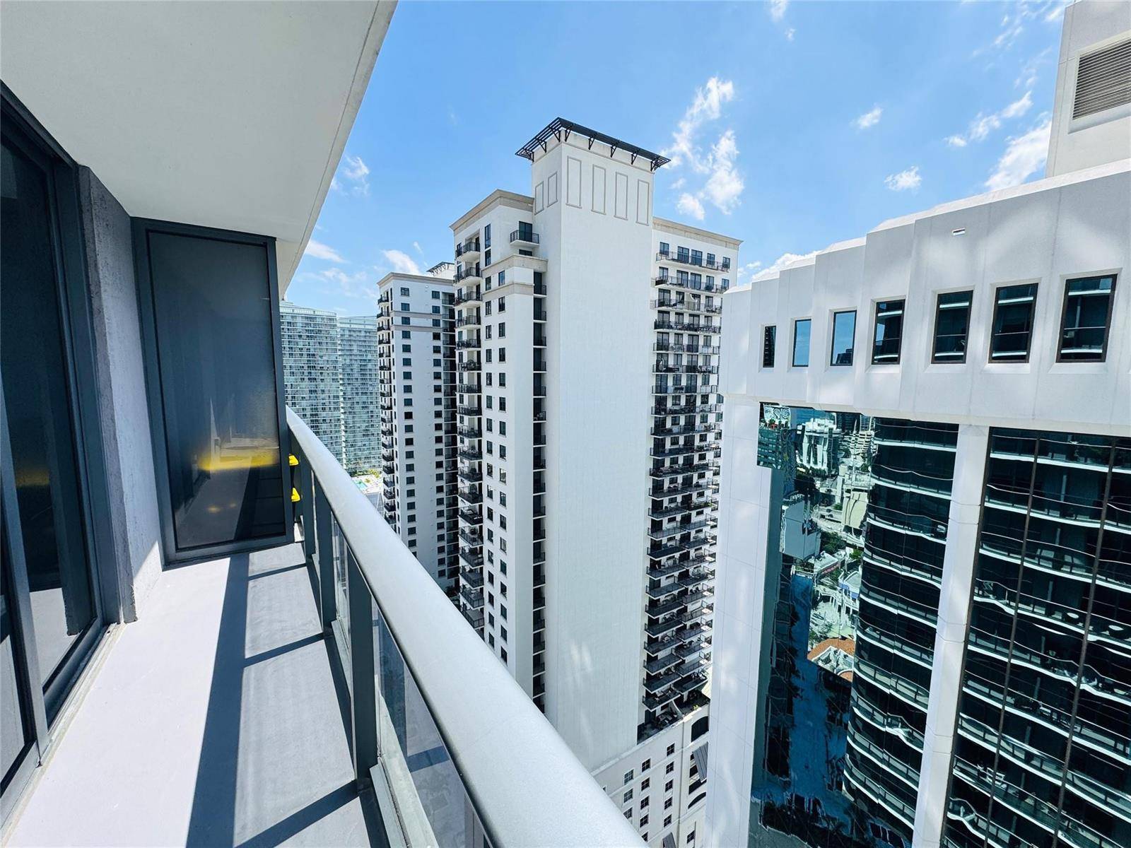 55 SW 9THMiami - BRICKELL HEIGHTS WEST COND condo unit 2707 - picture