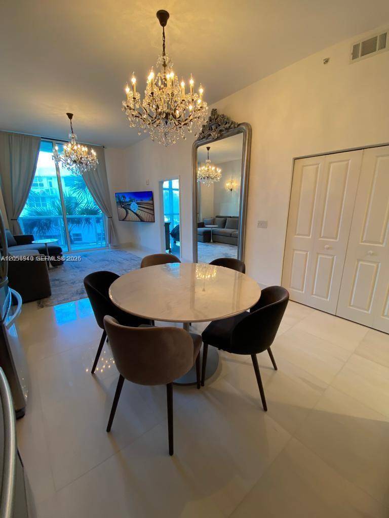 1945 S Ocean DrHallandale Beach - OCEAN MARINE YACHT CLUB C condo unit 211 - picture