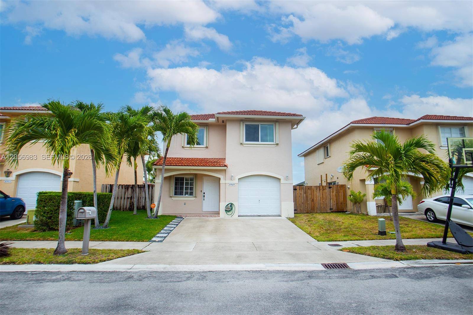 8949 SW 214th StCutler Bay - PRECIOUS HOMES AT LAKES B condo unit 8949 - picture