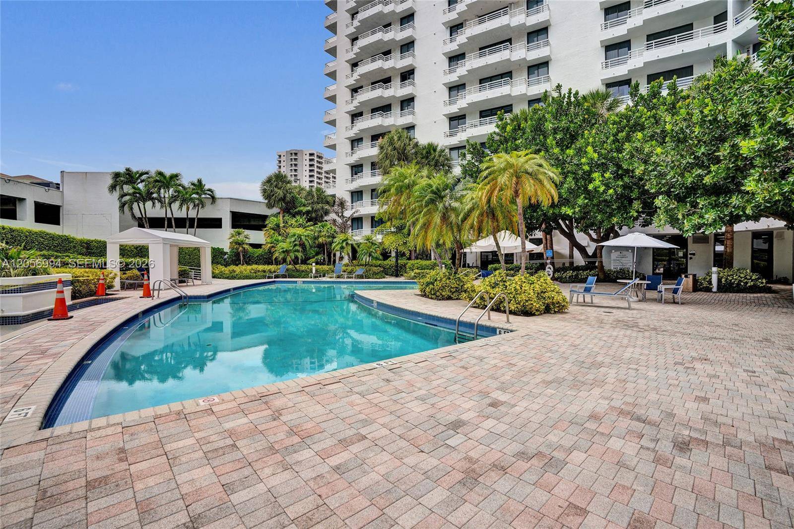 3300 NE 192nd StAventura - PARC CENTRAL AVENTURA EAS condo unit 118 - picture