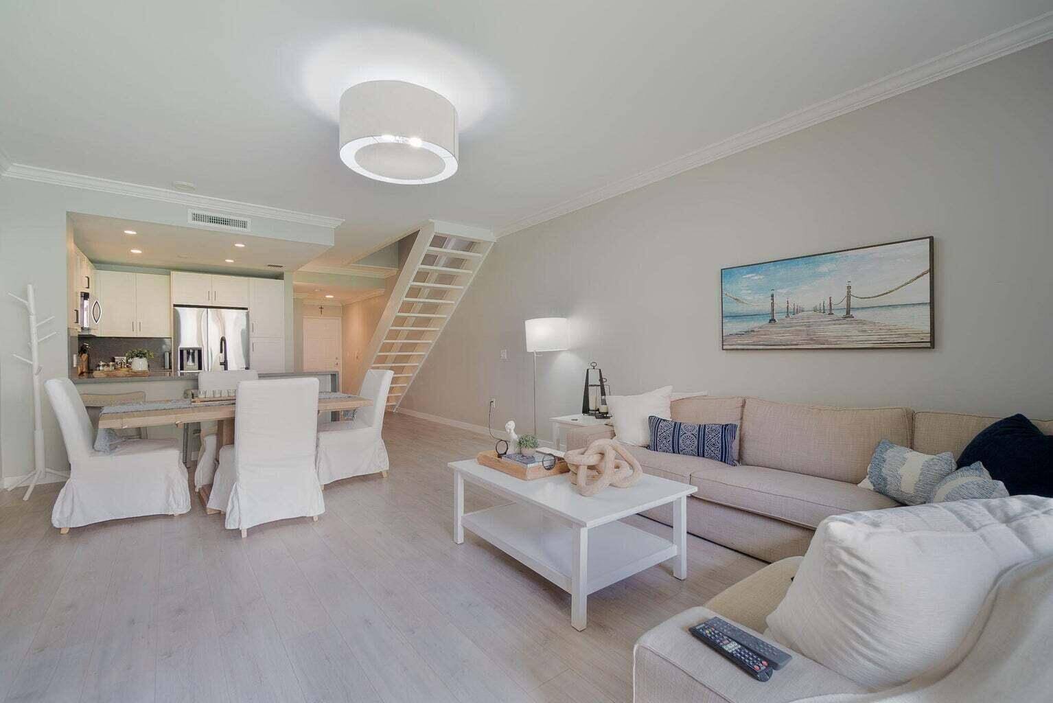 11789 Saint AndrewsWellington - ST ANDREWS AT POLO CLUB CO condo unit 103 - picture