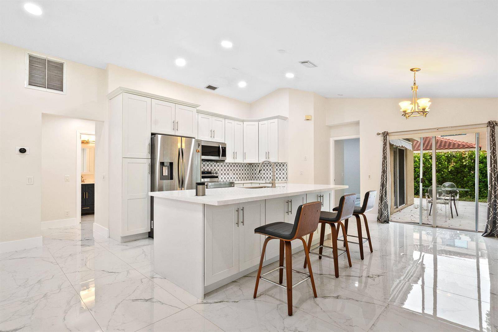 4498 DogwoodWeston - picture