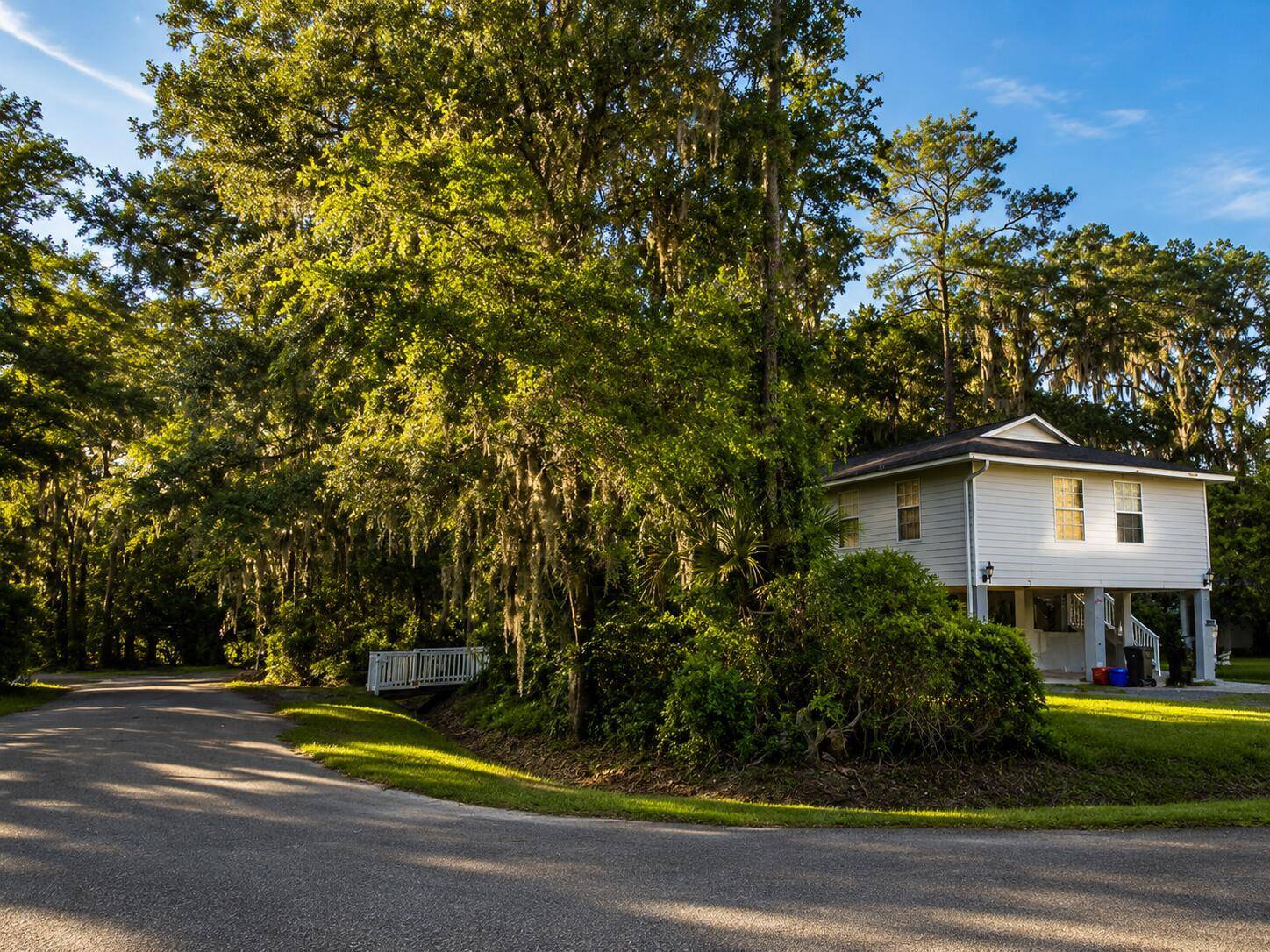 2150 SW 14thGainesville - picture