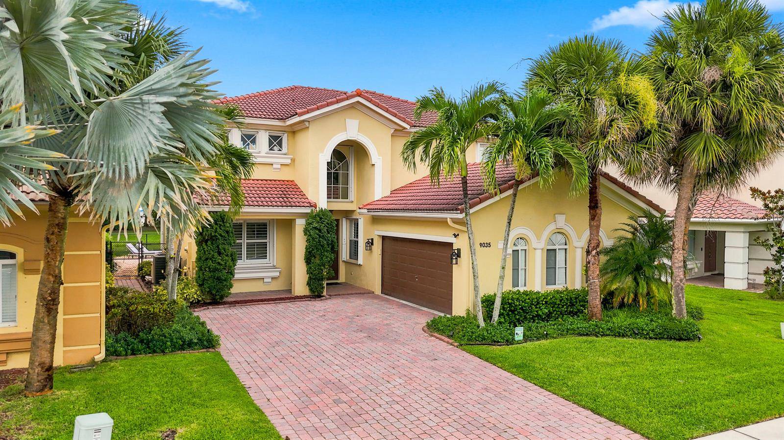 9035 Silver GlenLake Worth - picture