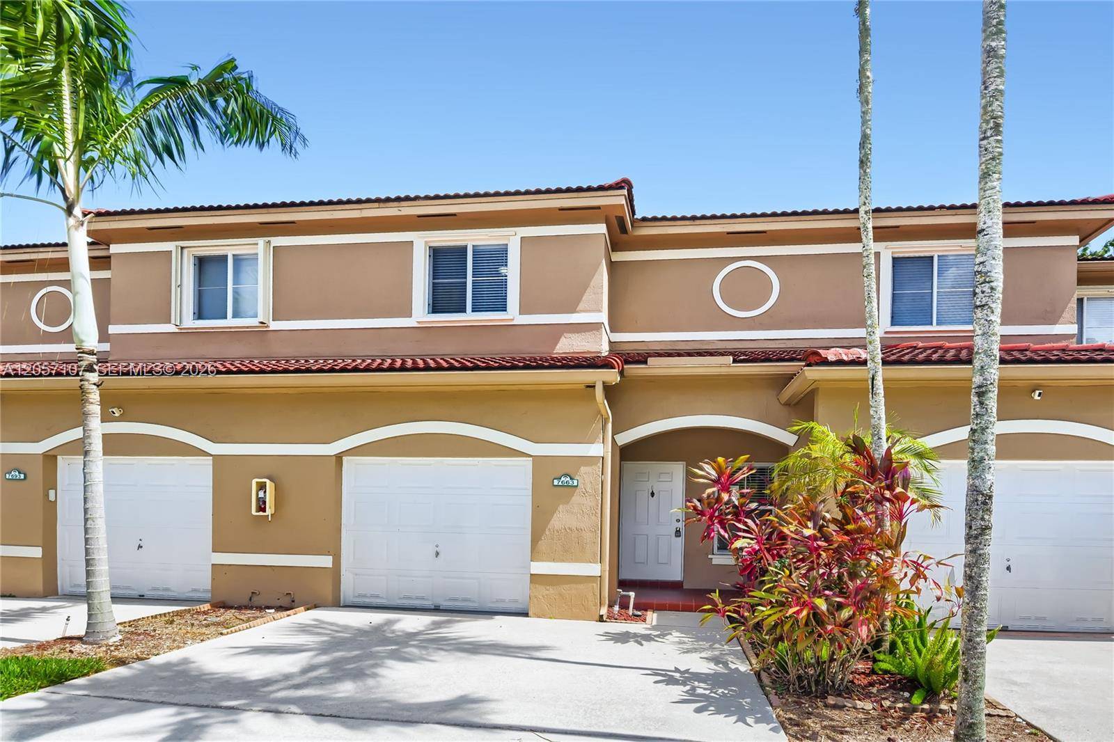 7663 N Southwood CirDavie - picture