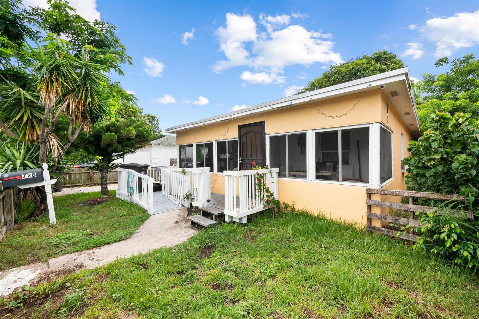728 22NDWest Palm Beach - picture