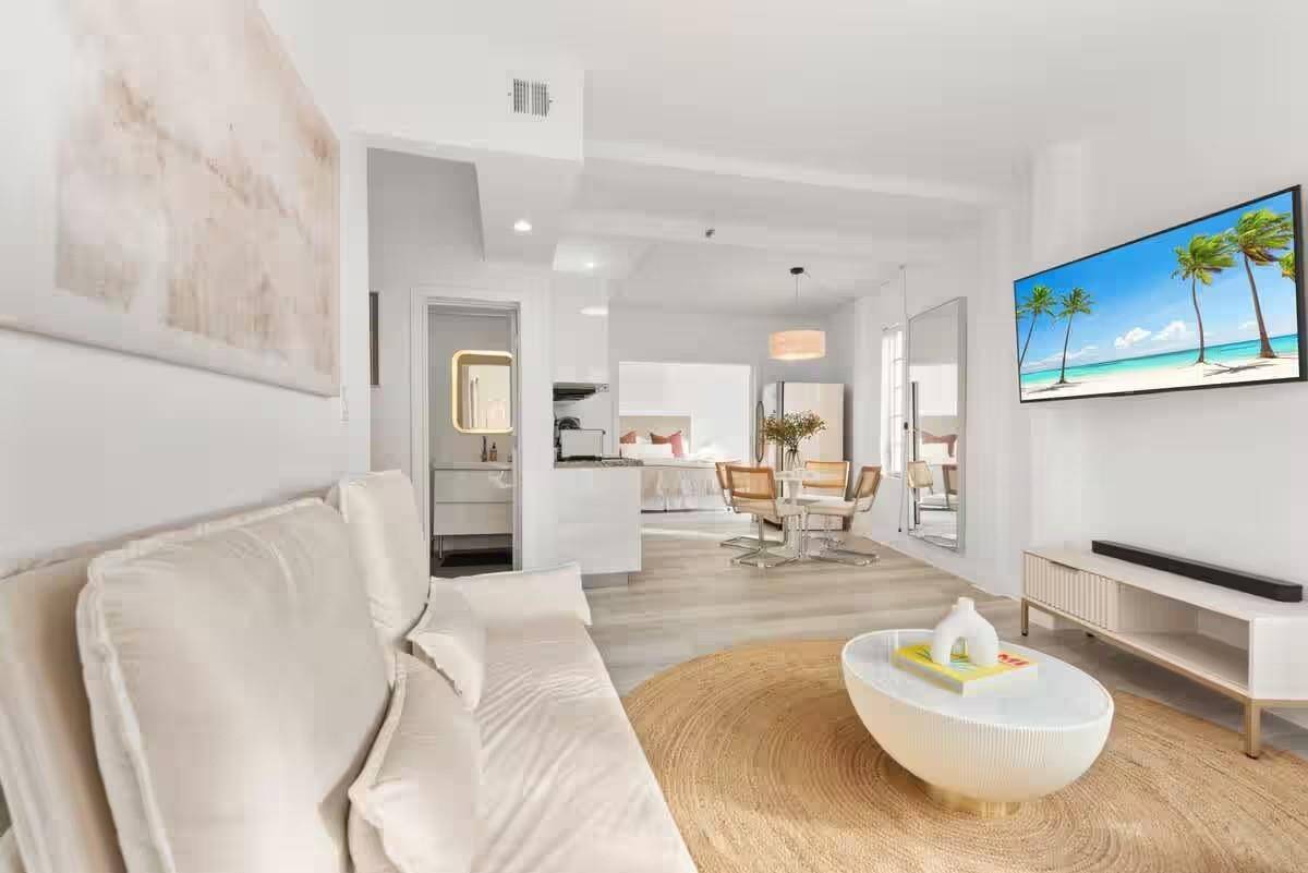 530 OceanMiami Beach - picture