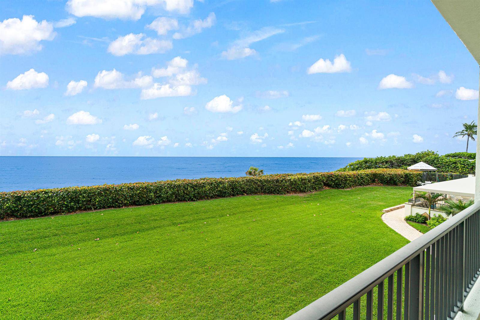 800 OceanJuno Beach - WATERFRONT ON THE OCEAN AT condo unit 204 - picture