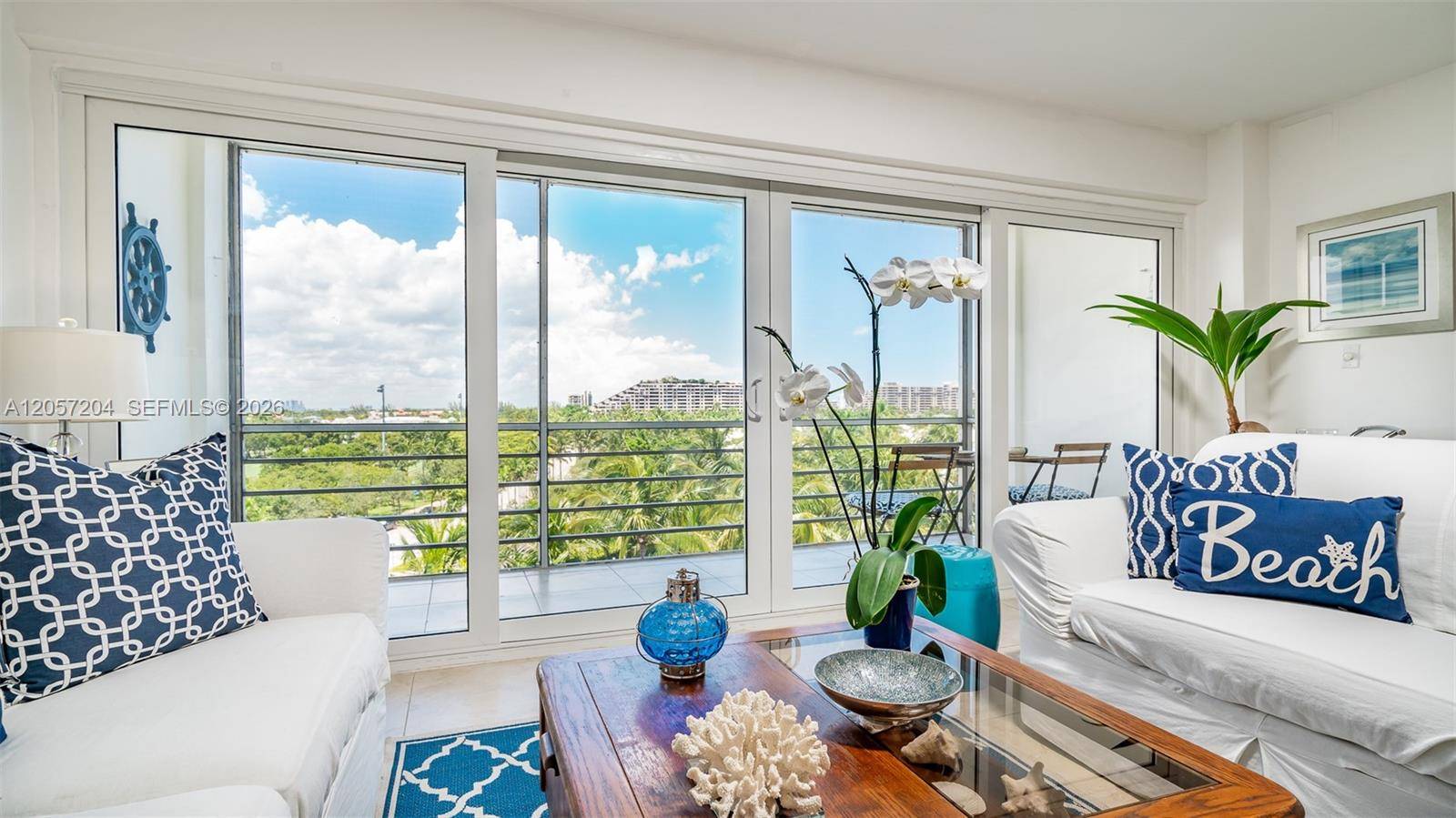 555 Crandon BlvdKey Biscayne - CRANDON TOWER CONDO condo unit 71 - picture