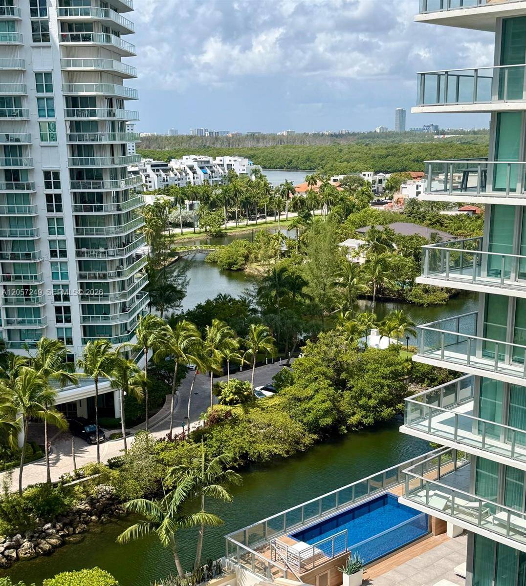 250 Sunny Isles BlvdSunny Isles Beach - ST TROPEZ ON THE BAY III condo unit 3-1203 - picture
