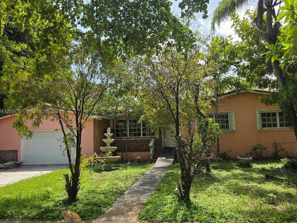 881 Albatross StMiami Springs - picture