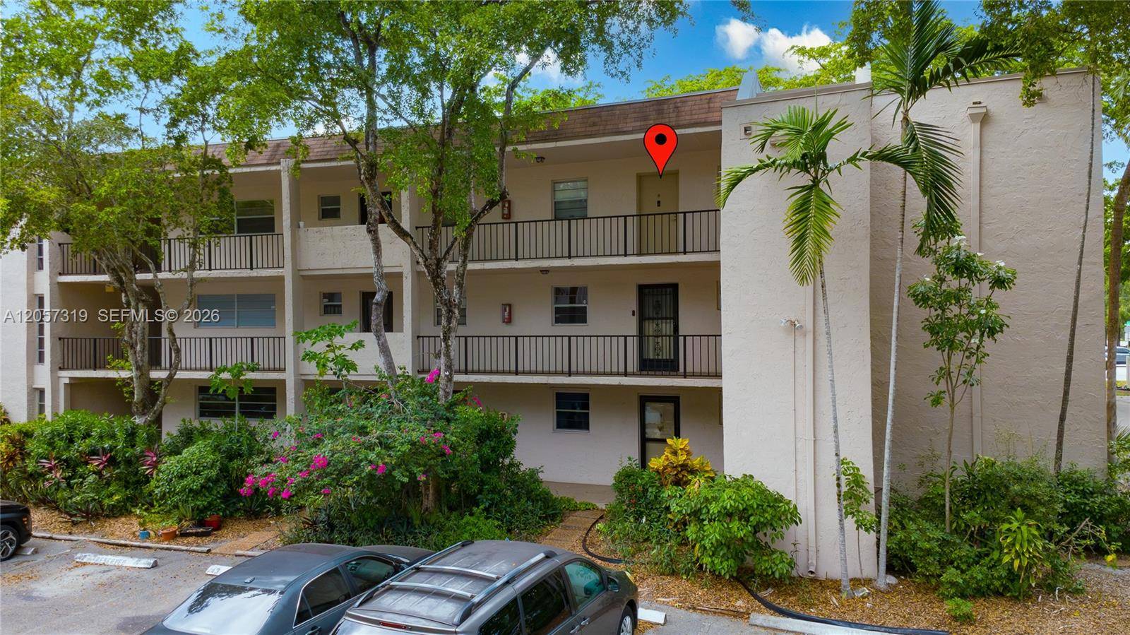 469 N Pine Island RdPlantation - PLANTATION PINES PHASE 1 condo unit B308 - picture