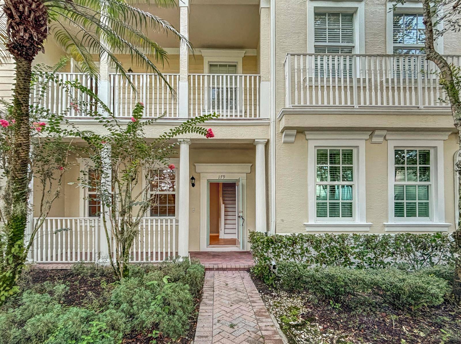 179 E Bay CedarJupiter - picture