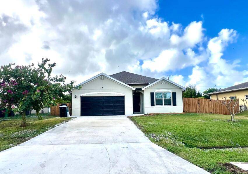 341 SW RidgecrestPort St. Lucie - picture