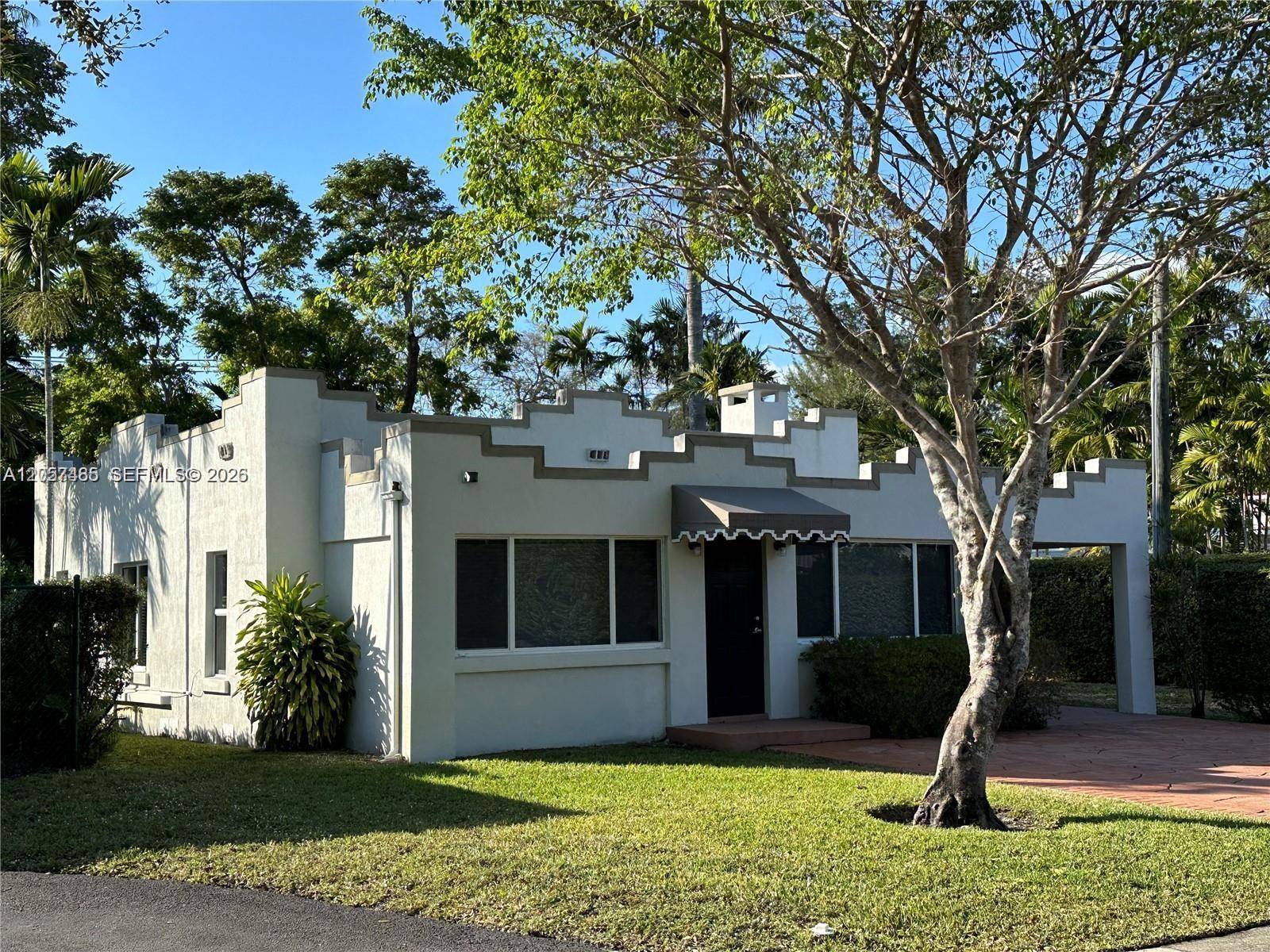 232 E De Leon DrMiami Springs - COUNTRY CLUB ESTATES SEC condo unit 232 - picture
