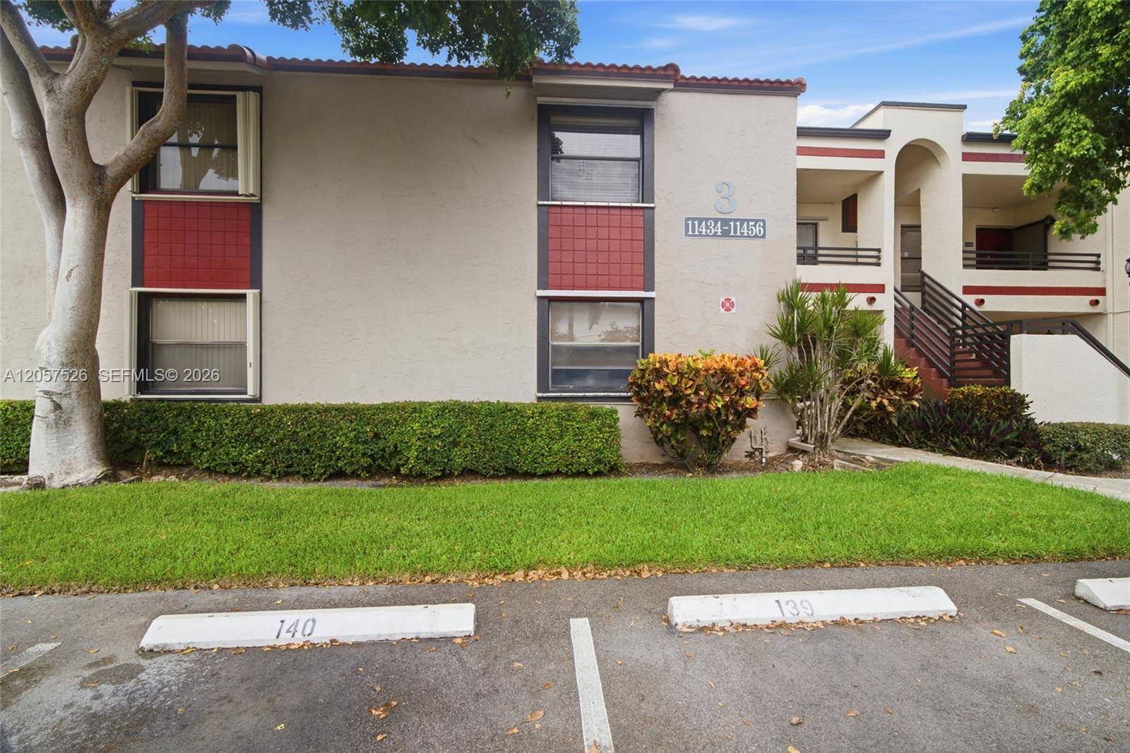 11444 NW 10th StPembroke Pines - PIERPOINTE ONE CONDO I condo unit 11444 - picture