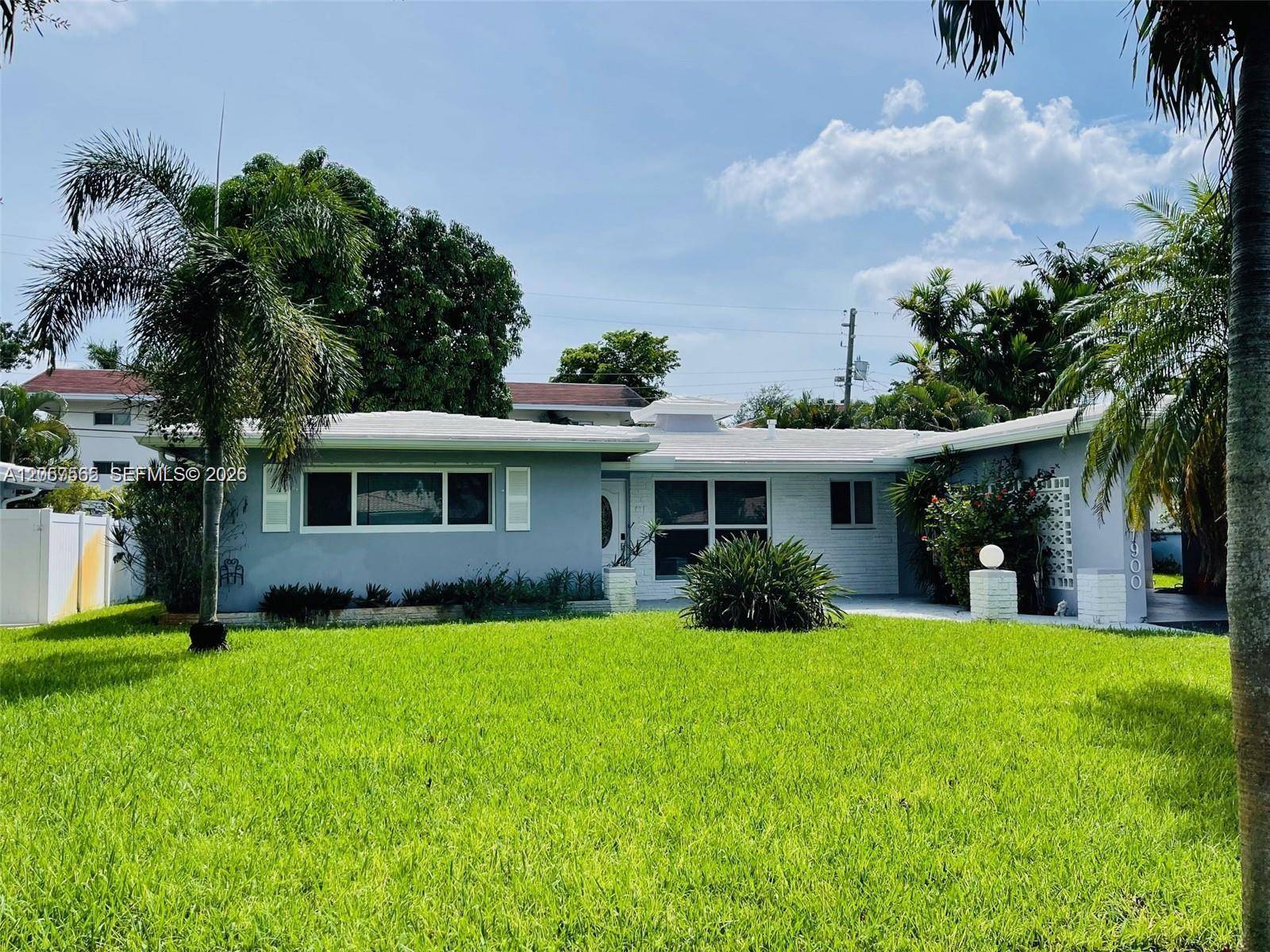 1900 NE 41st StOakland Park - picture