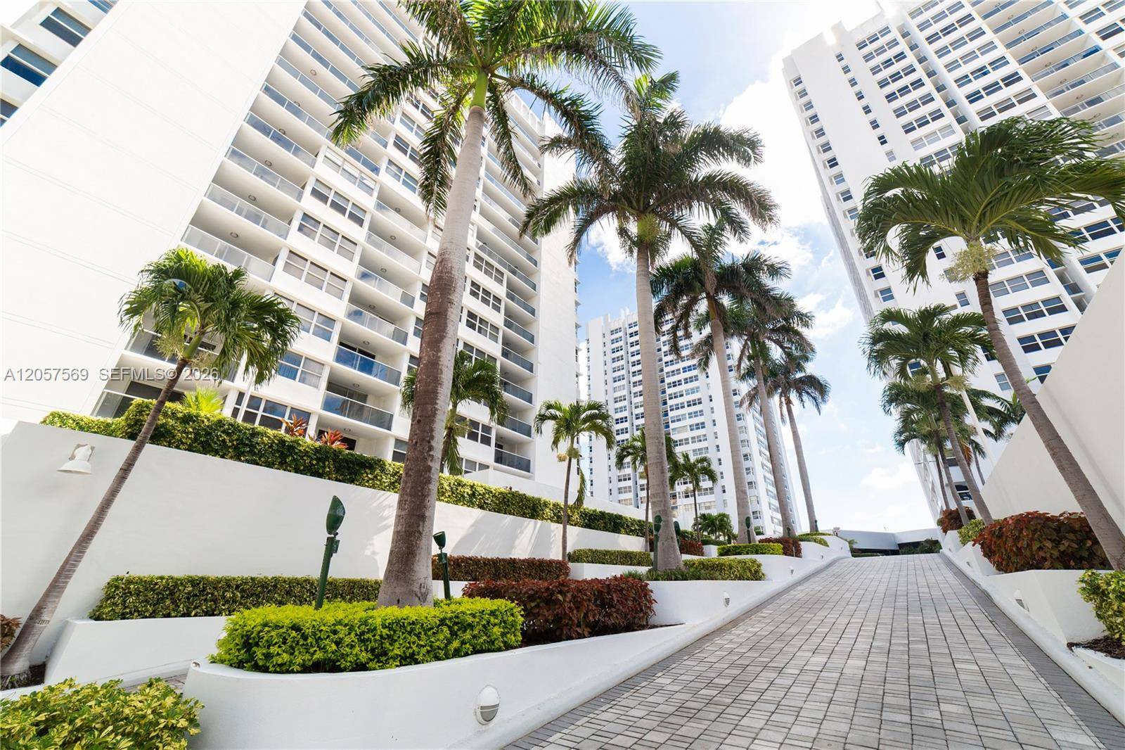 1904 S Ocean DrHallandale Beach - LA MER ESTATES SOUTH COND condo unit 1803 - picture