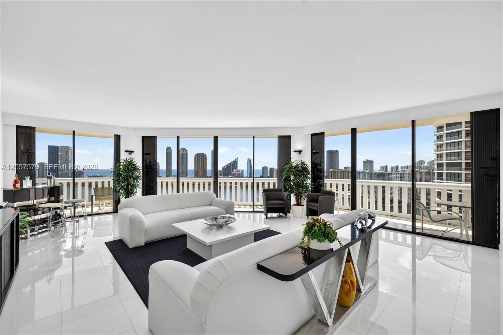 3000 Island BlvdAventura - 3000 ISL BLVD WILLIAMS IS condo unit 2506 - picture