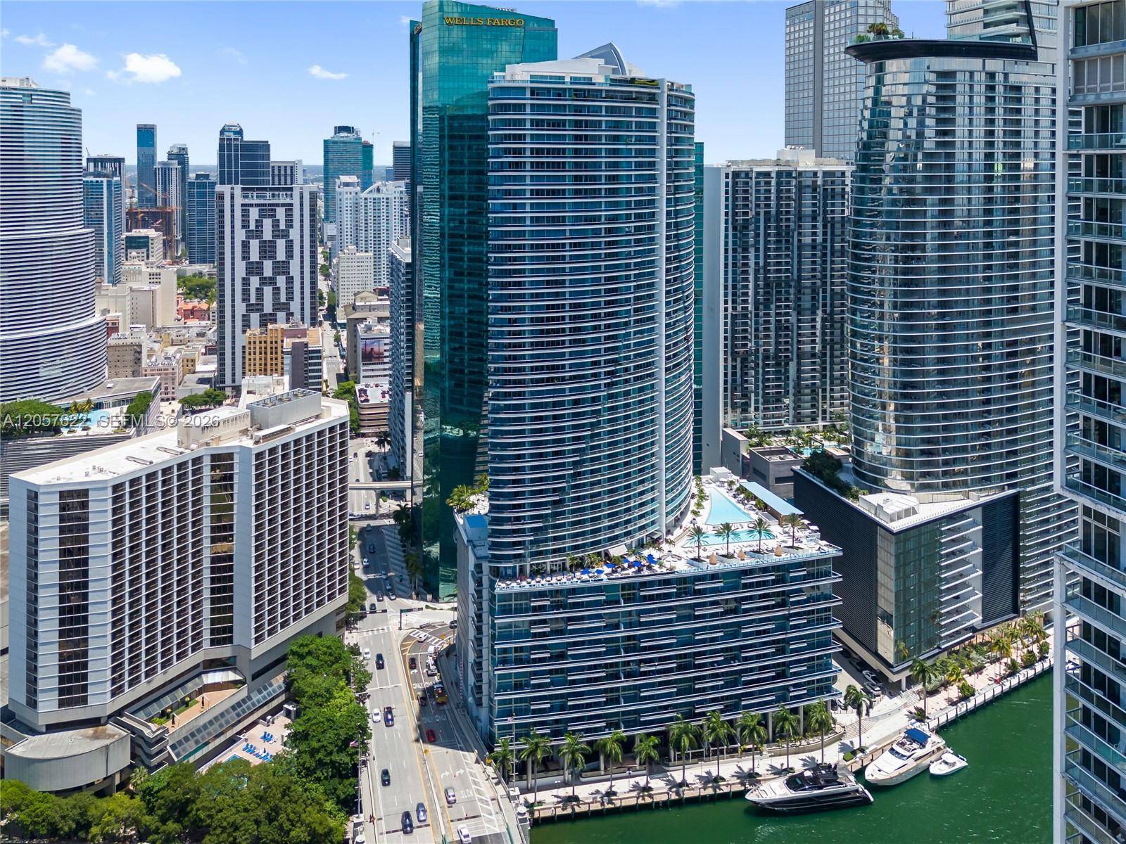 200 Biscayne Boulevard WayMiami - EPIC WEST CONDO condo unit 4004 - picture
