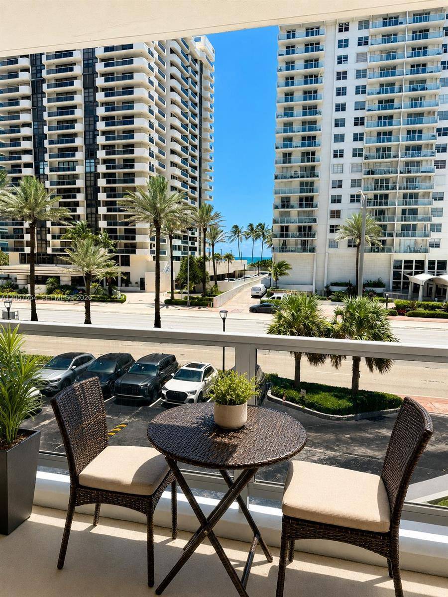 5700 Collins AveMiami Beach - SEACOAST 5700 CONDO condo unit 3C - picture