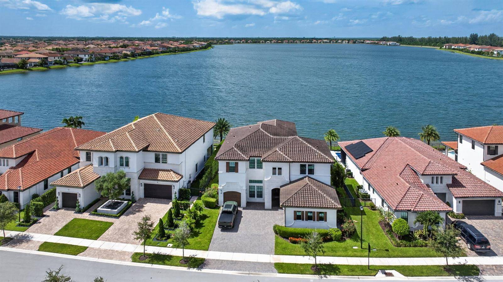 12450 N PARKLAND BAYParkland - picture