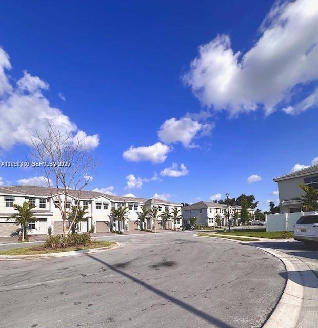 259 SW 169th LnPembroke Pines - MERRICK SQUARE condo unit 259 - picture
