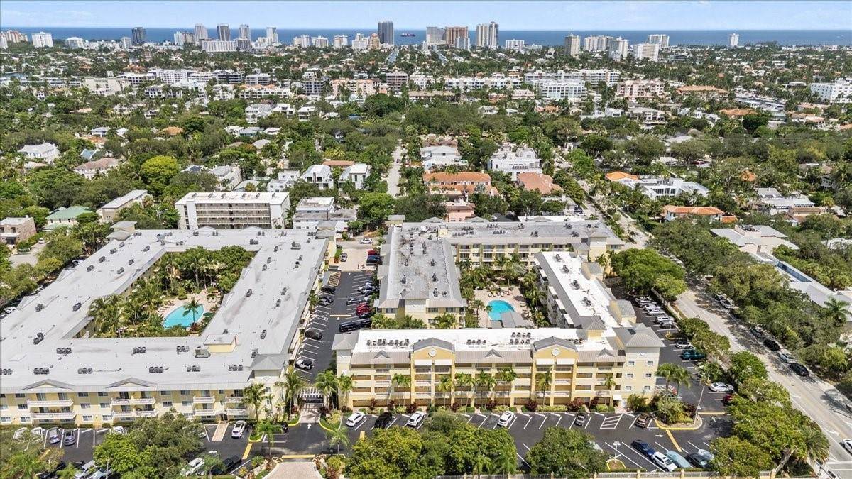 1515 E BROWARDFort Lauderdale - PINE CREST VILLAGE I AT condo unit 403 - picture