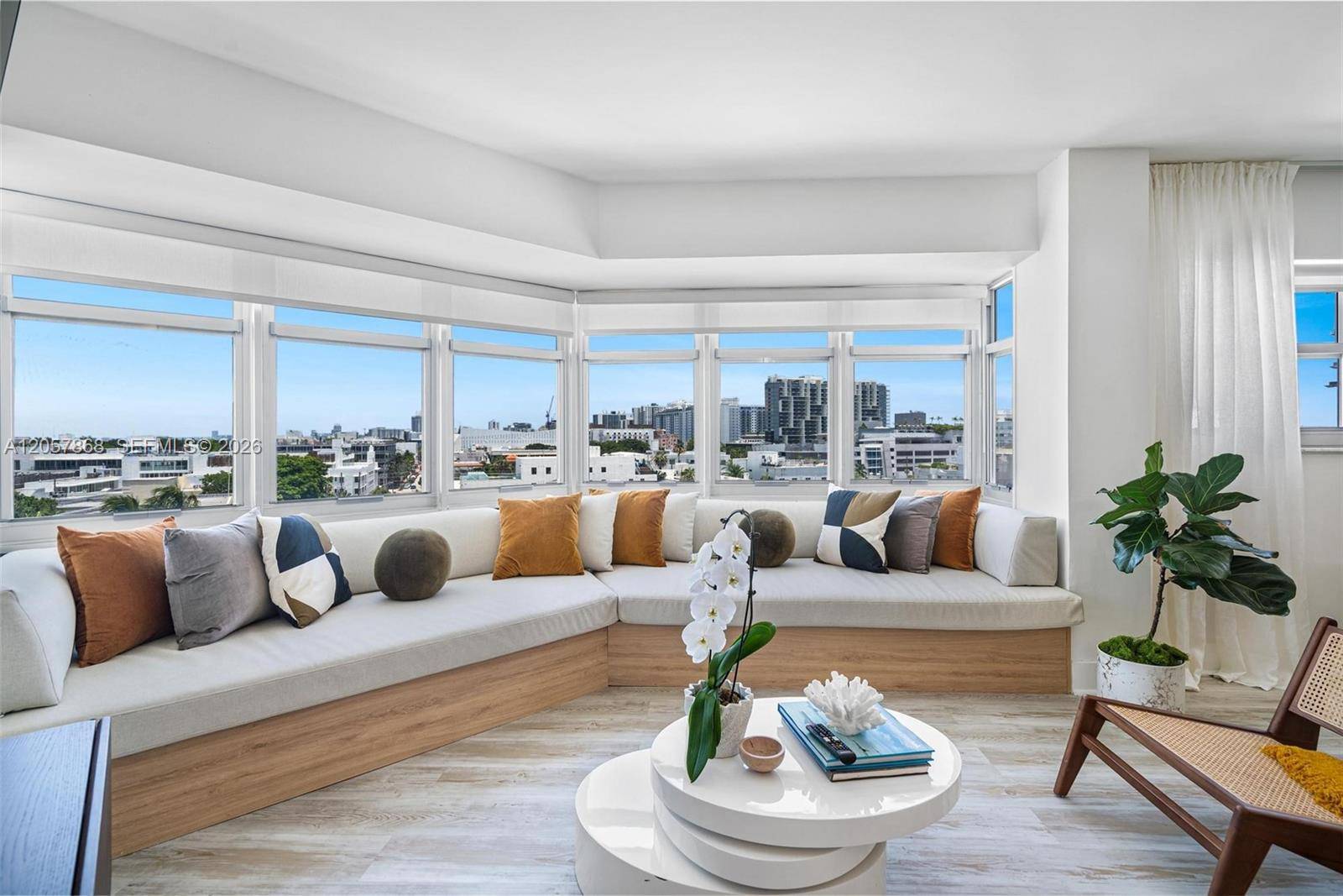 1881 Washington AveMiami Beach - OCTAGON TOWERS I CONDO condo unit 8C - picture