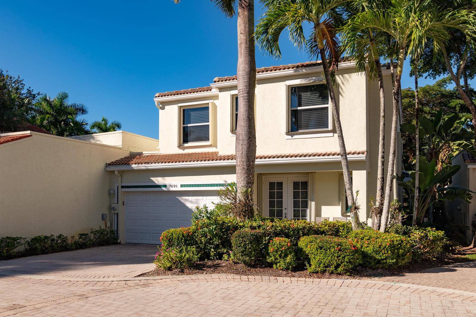 7691 CARDINALWest Palm Beach - picture