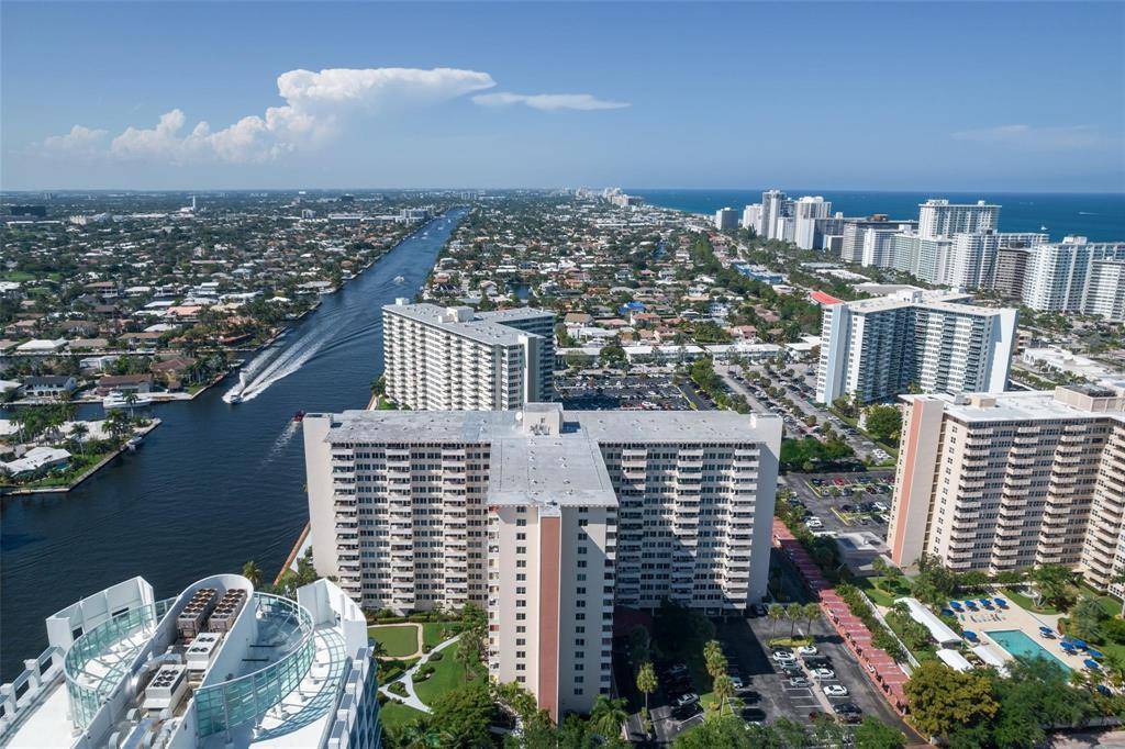 3233 NE 34THFort Lauderdale - CORAL RIDGE TOWERS CO-OP condo unit 1112A - picture