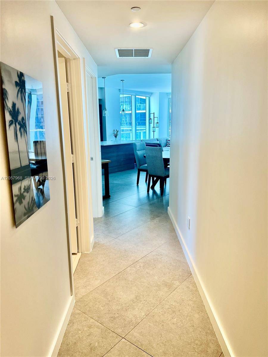 1100 S Miami AveMiami - 1100 MILLECENTO RESIDENCE,1100 MILLECENTO RESI condo unit 2910 - picture