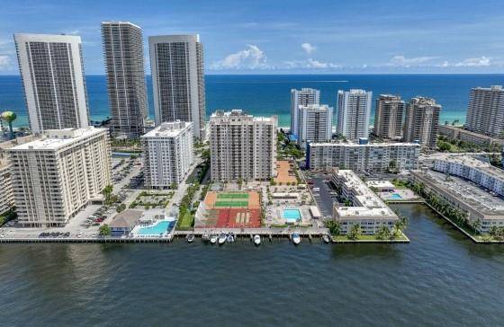 1865 S OceanHallandale Beach - Prince George condo unit 17h - picture