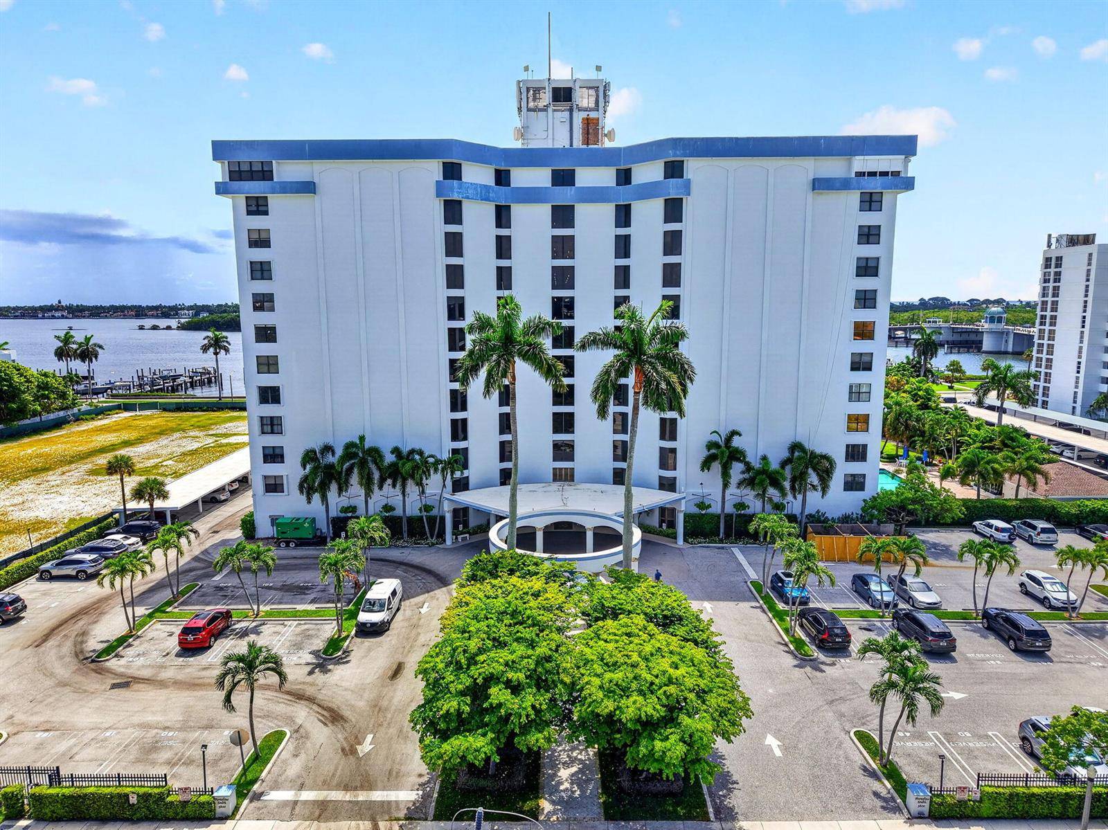 3800 WASHINGTONWest Palm Beach - PORTOFINO SOUTH CONDO ESTA condo unit 708 - picture