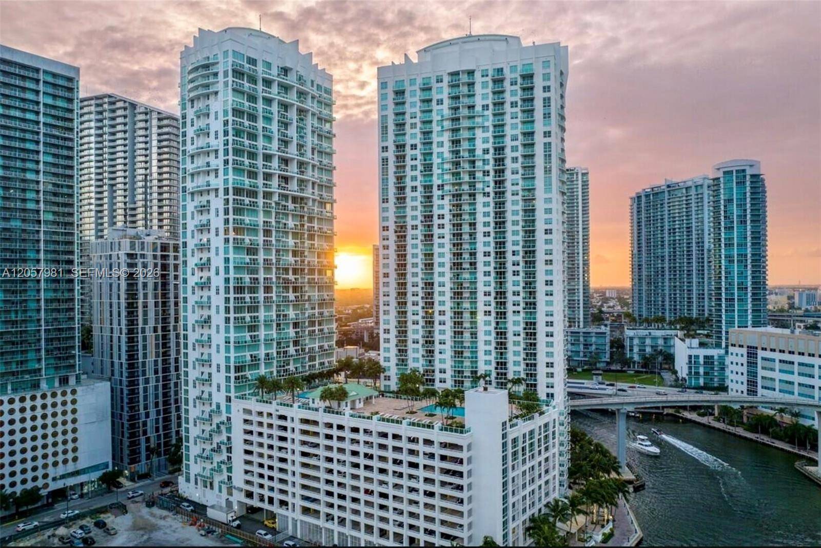 41 SE 5th StMiami - BRICKELL ON THE RIVER S T condo unit 2407 - picture
