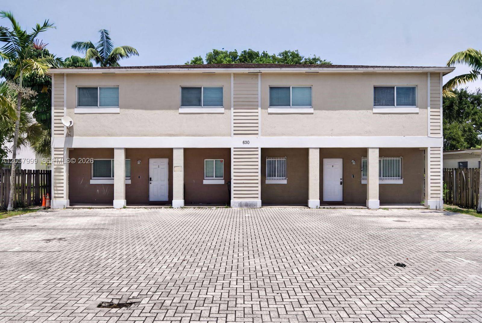 630 NW 10th TerFort Lauderdale - PROGRESSO condo unit 4 - picture