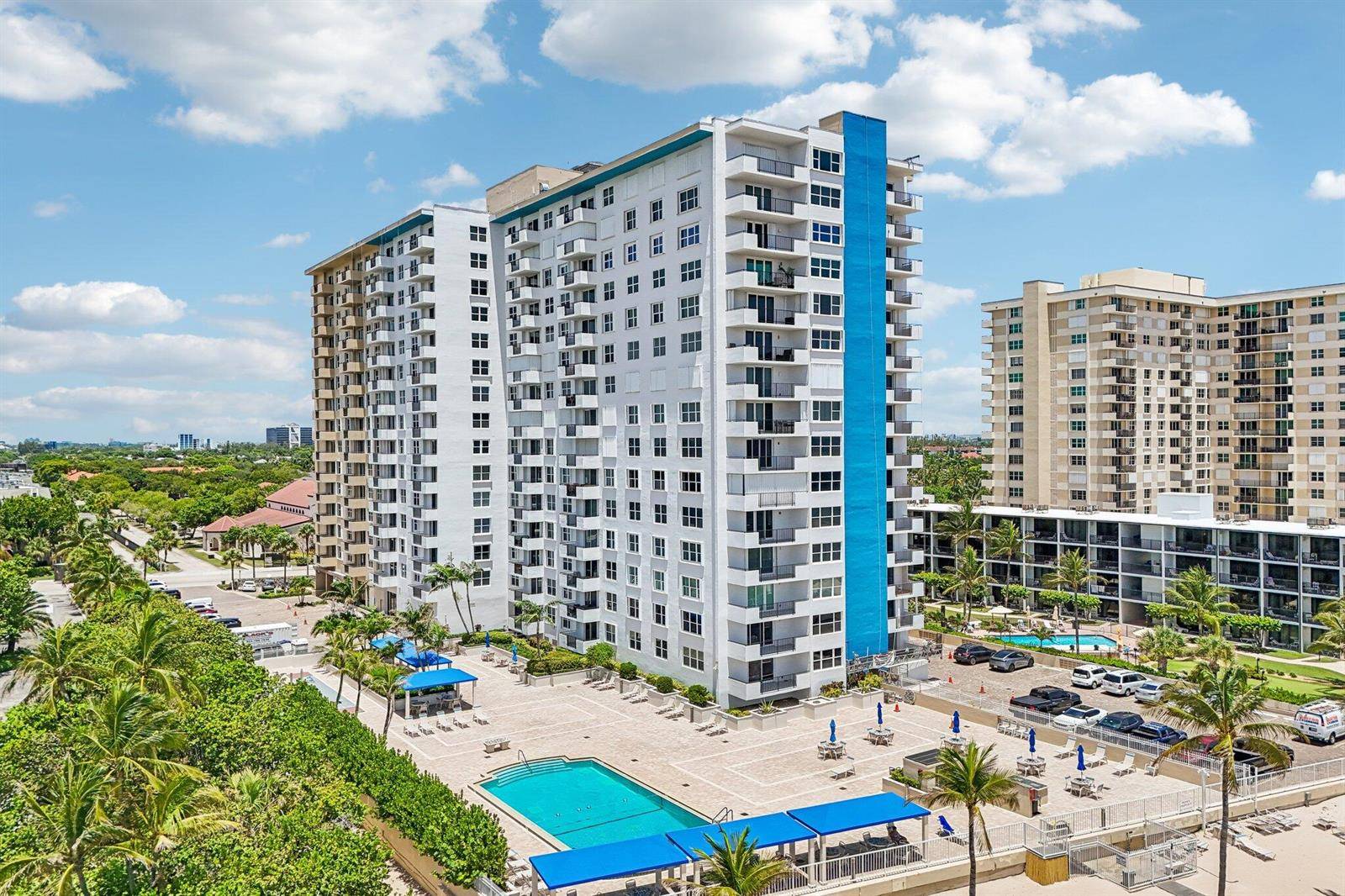 2000 S OCEANLauderdale By The Sea - ROYAL COAST CONDO condo unit 3L - picture