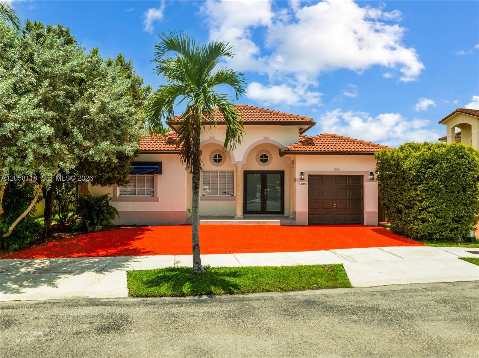 15819 SW 54th TerMiami - picture