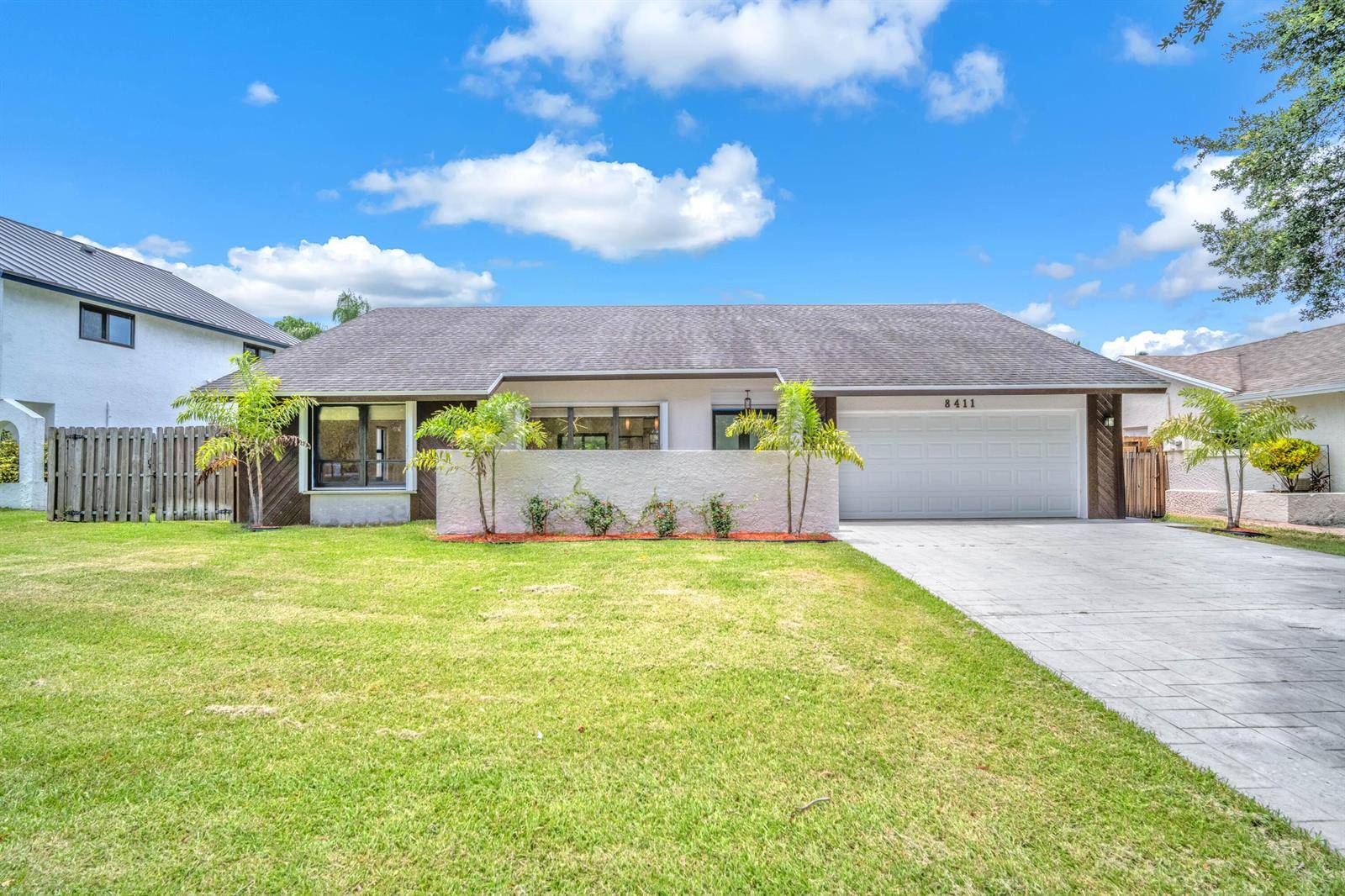 8411 SW 57THDavie - picture