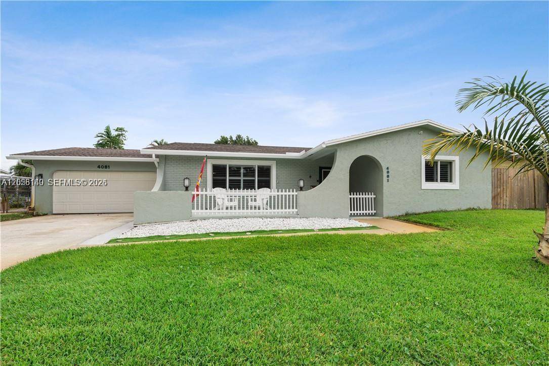 4081 Lake DrCoconut Creek - picture